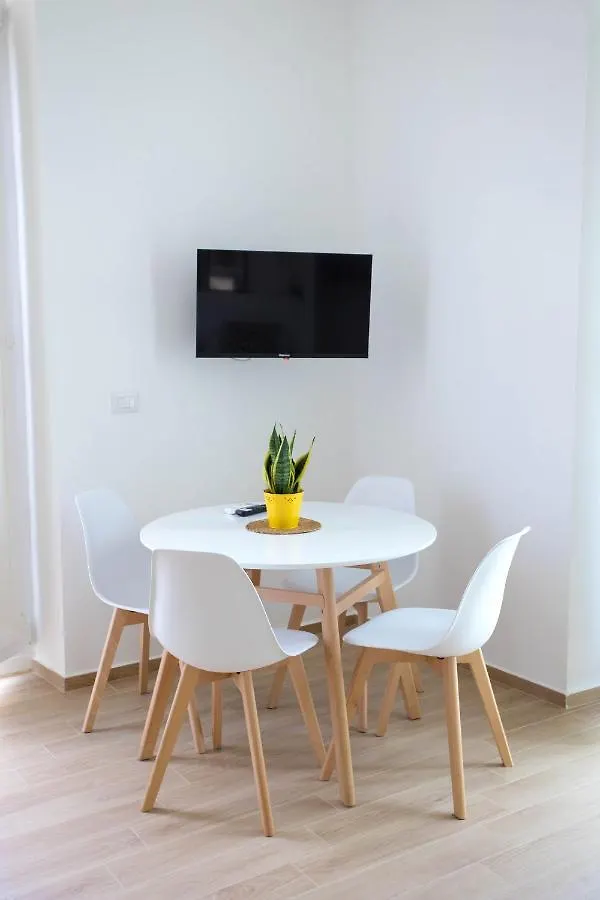 Civico 11 Apartment Naples Italy