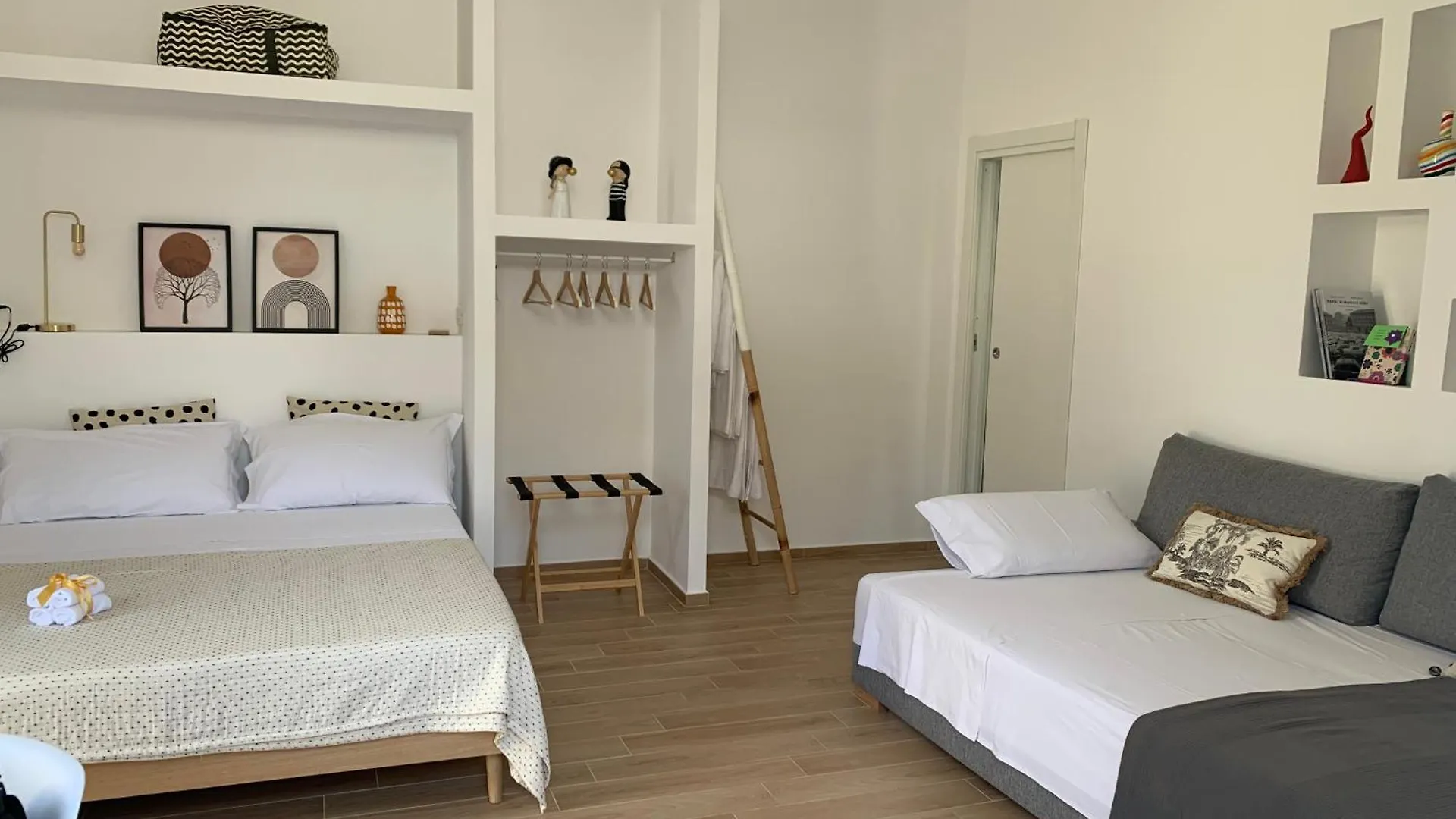 Civico 11 Apartment Naples Italy